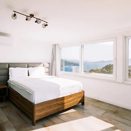 빌라 Chic W Patio Pool 3 Min To Beach In Bodrum *