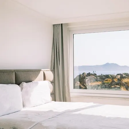 Chic W Patio Pool 3 Min To Beach In Bodrum 빌라 *
