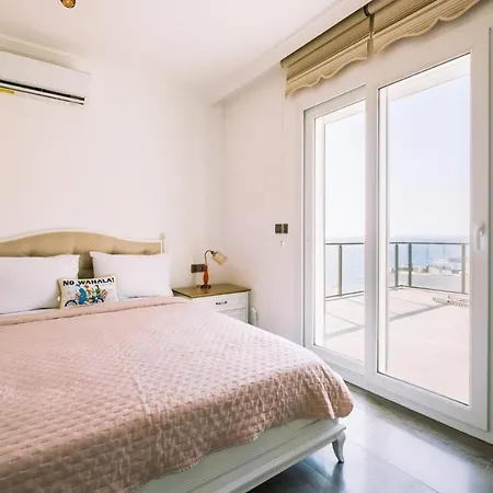 Chic W Patio Pool 3 Min To Beach In Bodrum 군도간