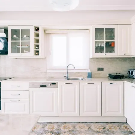 Villa Chic W Patio Pool 3 Min To Beach In Bodrum Gundogan (Bodrum)