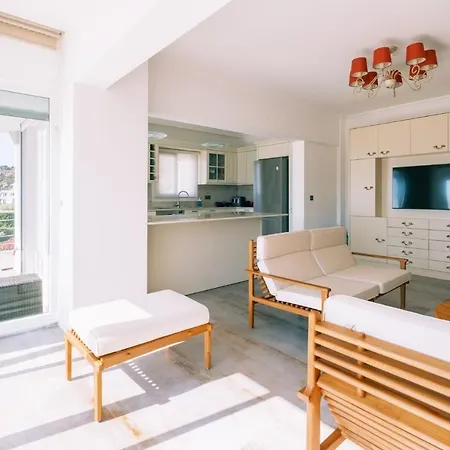 Chic W Patio Pool 3 Min To Beach In Bodrum * Gundogan (Bodrum)